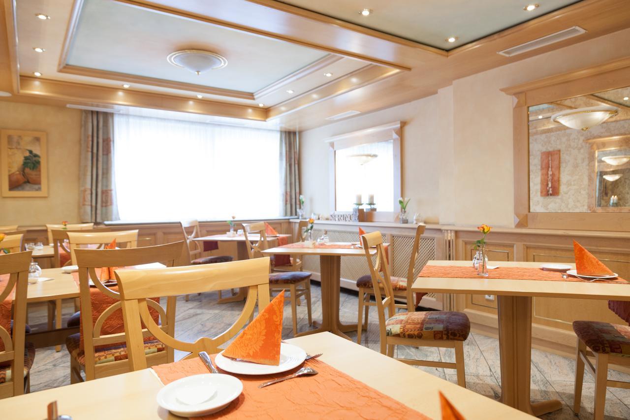 City-Hotel Garni Ной-Улм Екстериор снимка