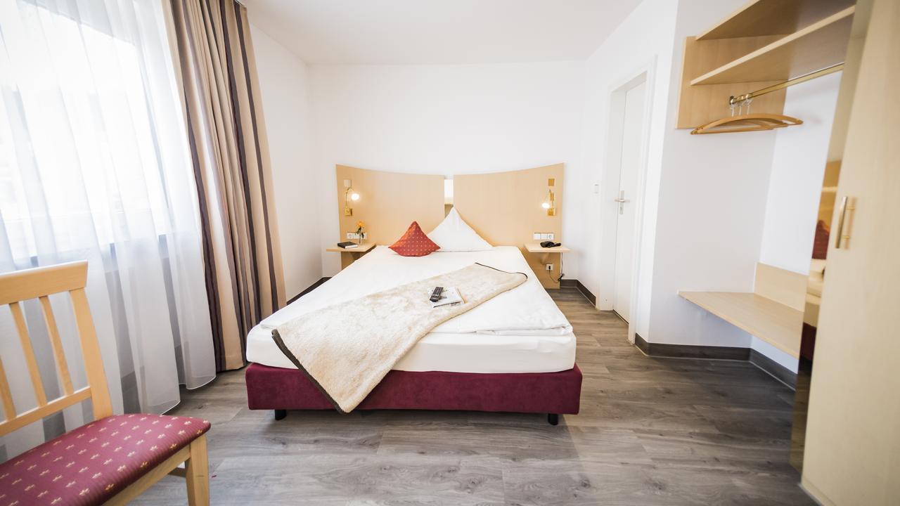 City-Hotel Garni Ной-Улм Екстериор снимка